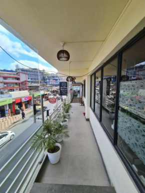 B FINE Guest House